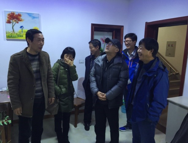 中國農(nóng)墾經(jīng)濟(jì)發(fā)展中心副主任吳金玉在陜西農(nóng)墾華陰農(nóng)場調(diào)研