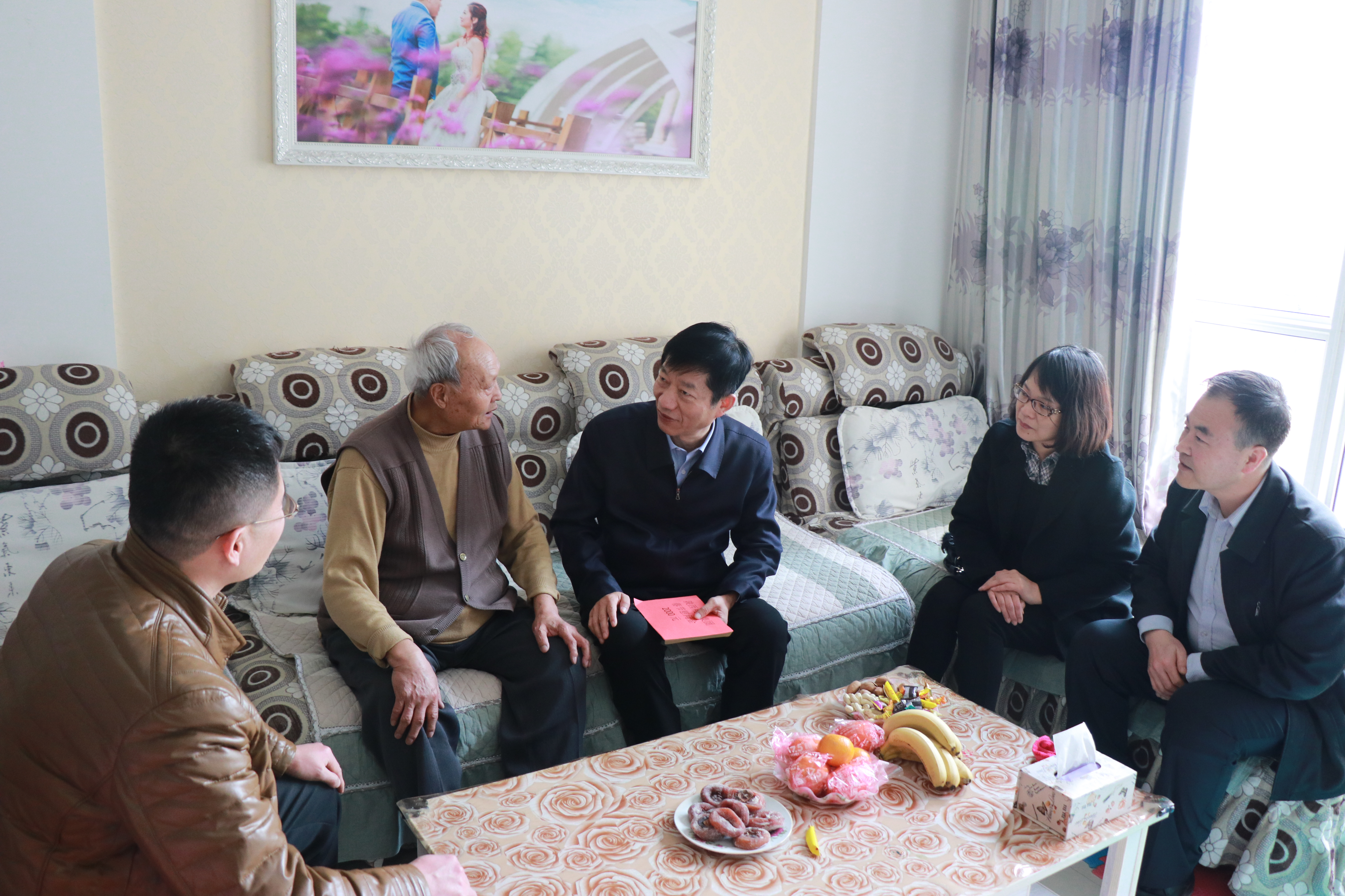 糧農(nóng)集團開展節(jié)前“送溫暖”活動