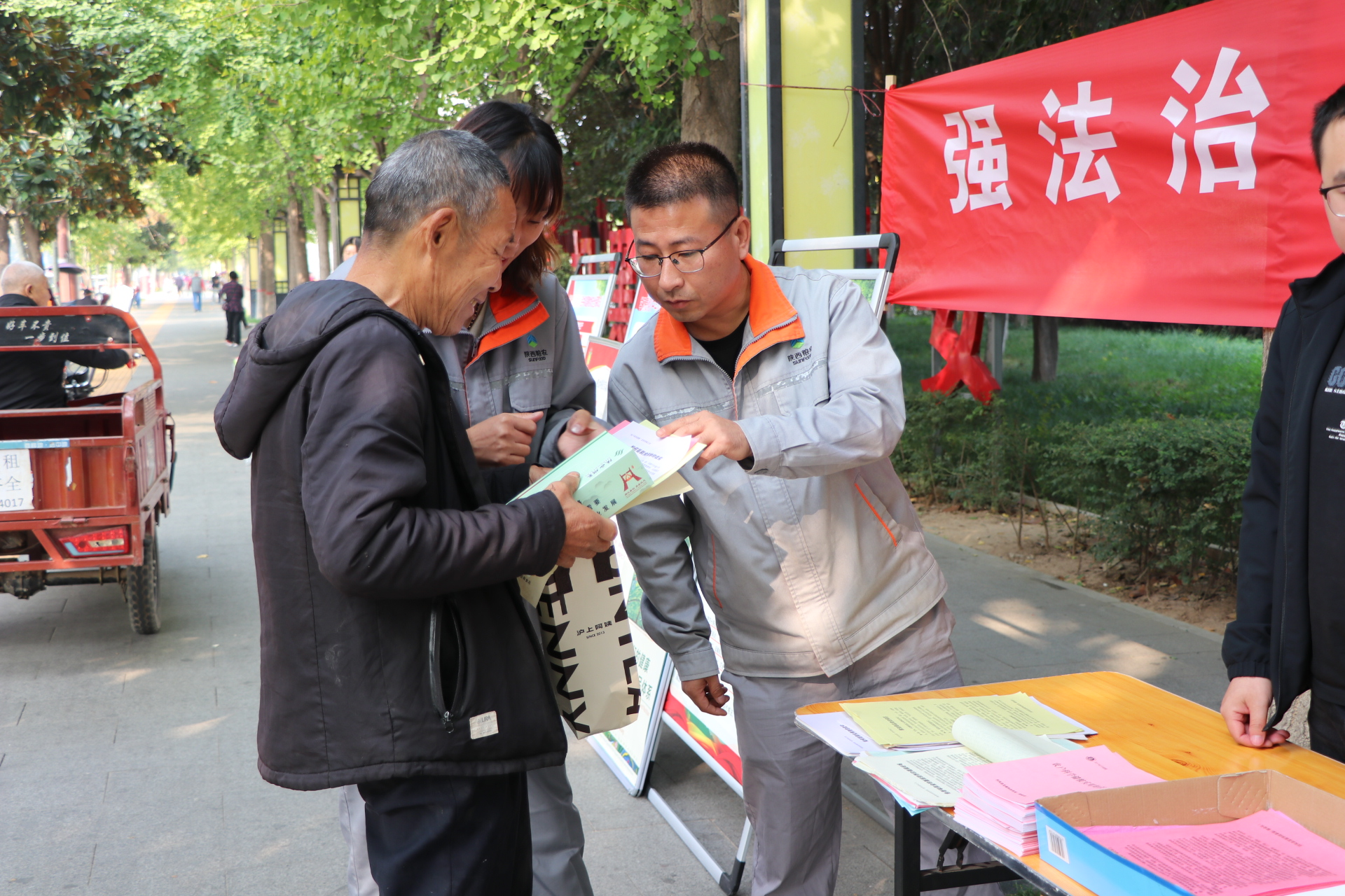 陜儲(chǔ)糧集團(tuán)：系統(tǒng)掀起全國(guó)糧食安全宣傳周活動(dòng)熱潮